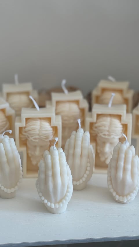 candela Cristo piccola